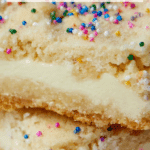 Easy ugar Cookie Cheesecake Bars Recipe