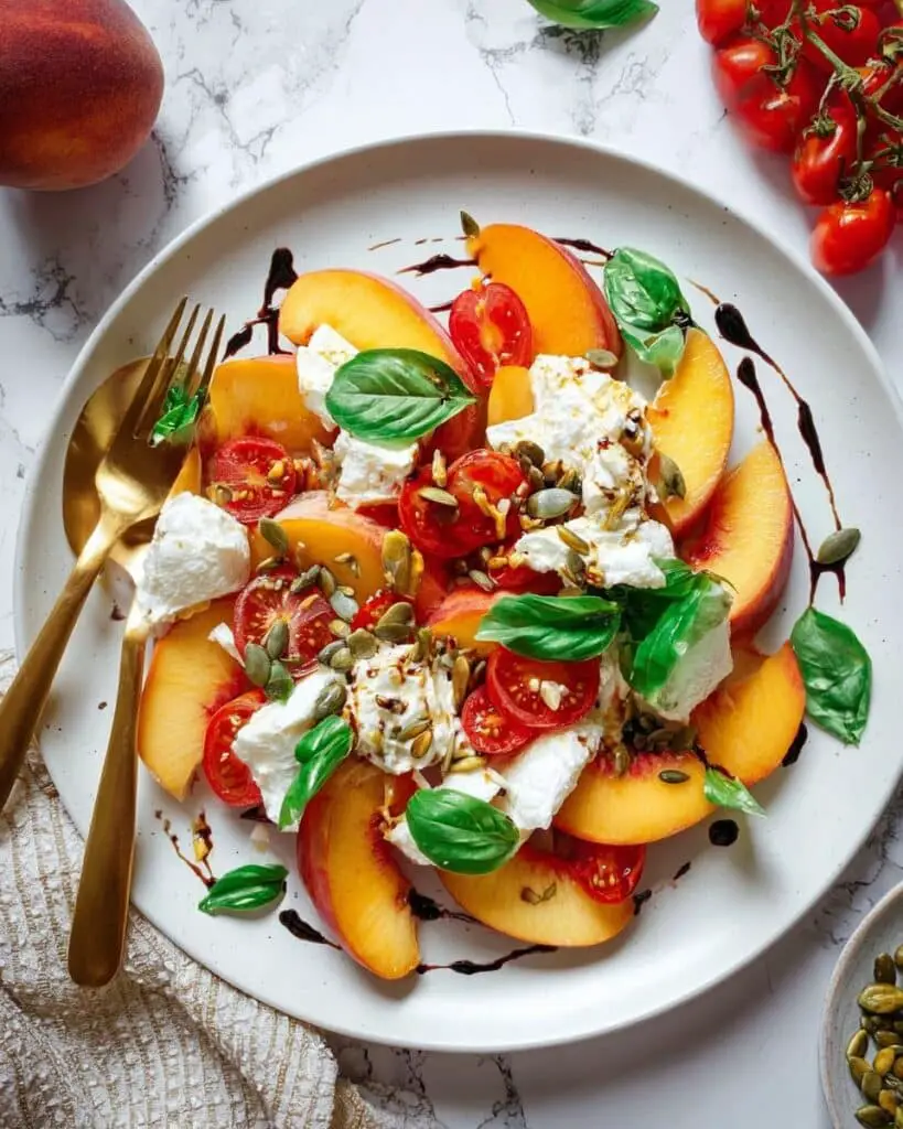 Peach Burrata Salad Recipe