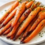Easy Oven Roasted Carrots Recipe
