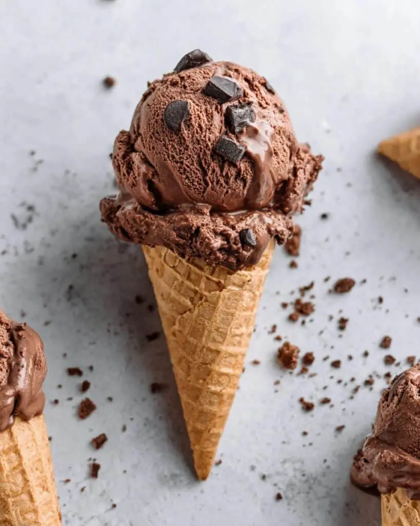 No Churn Chocolate Oreo Ice Cream Recipe