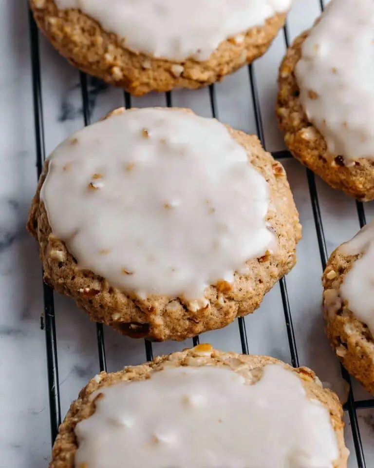 Iced Oatmeal Cookies – Crumbl Copycat Recipe